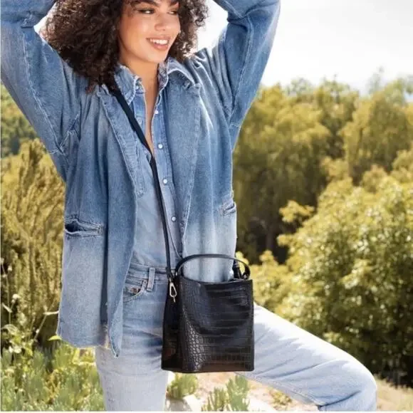 Aota Elena Bucket Bag Black Vegan Leather Crocodile Embossed-Crossbody Strap-NWT