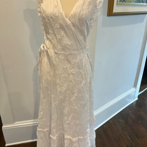 Outerknown White Floral Maxi Dress