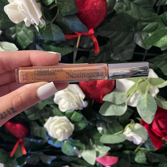 Neutrogena Radiant Concealer - chai deep 01
