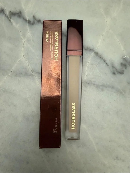 Hourglass Vanish Concealer - Oat