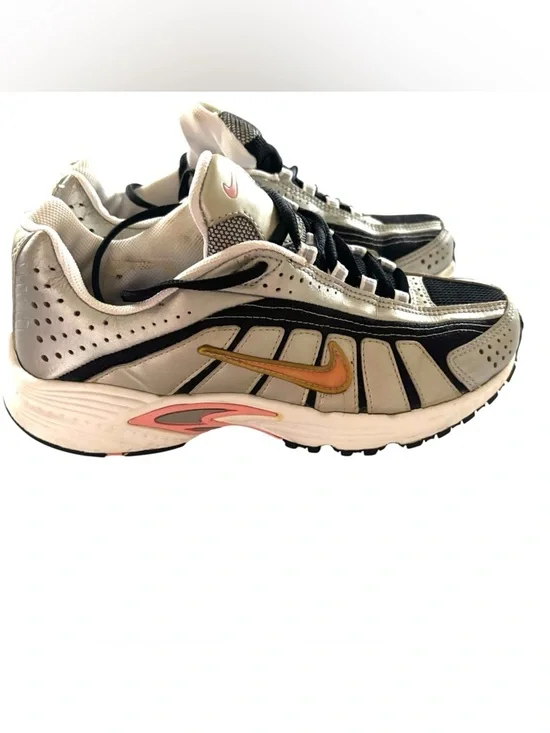 Nike Silver Pink Jet Stream Running Sneakers SZ 7 Good Condition