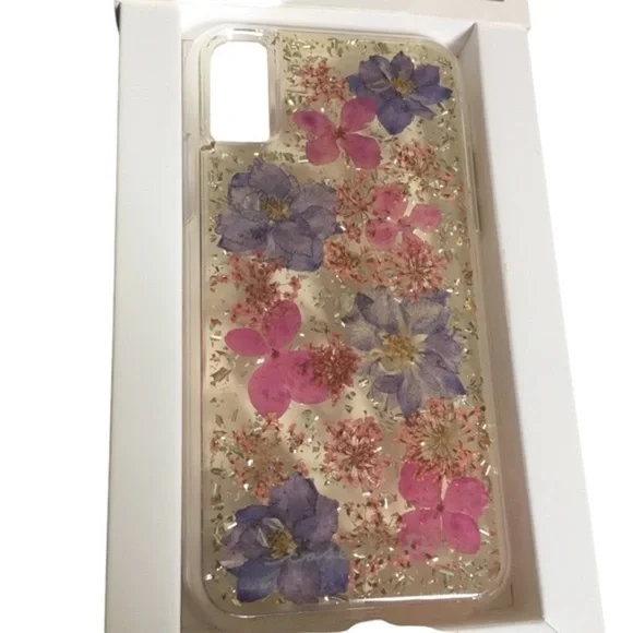 Karat Petals iPhone X or Xs Phone Case