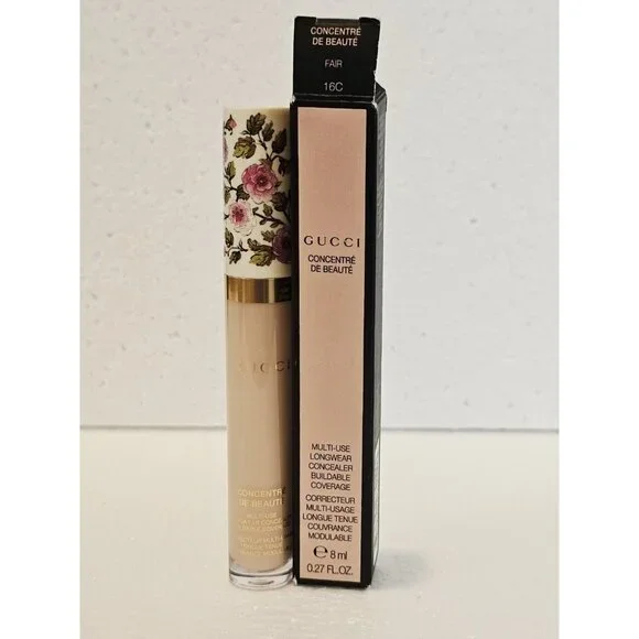 Gucci Concentré de Beauté Multi-Use Longwear Concealer in shade 16C Fair.