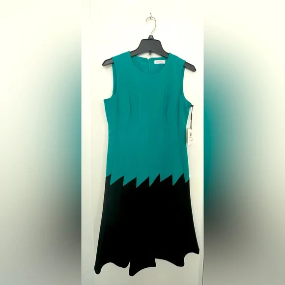 NWT Calvin Klein Two Tone Fit and Flare Dress evrgrn/blk Size 6 style CD4XI8R7