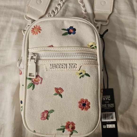 Madden NYC phone crossbody with coin purse‎ NWT