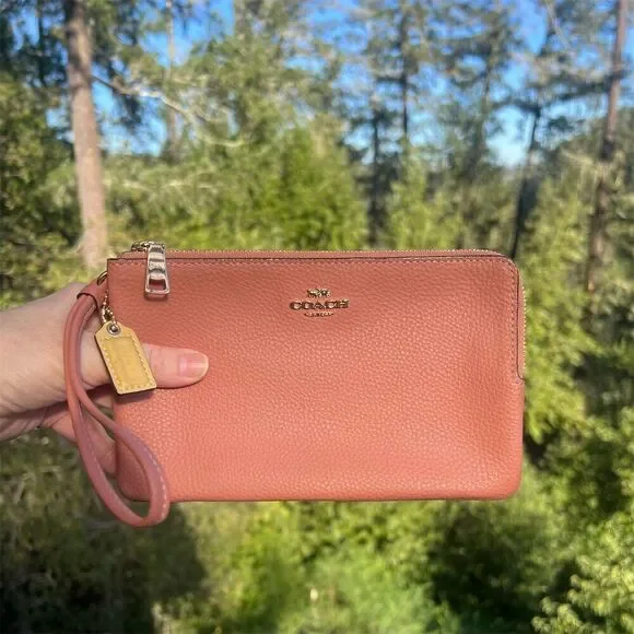 COACH Double Zip Phone Wallet & Wristlet Peachy Color w Gold Hardware AUTHENTIC