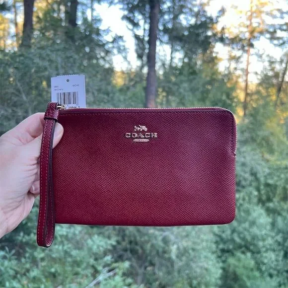 COACH Large Corner Zip Wristlet Wallet Clutch Leather Phone Wallet Case NWT