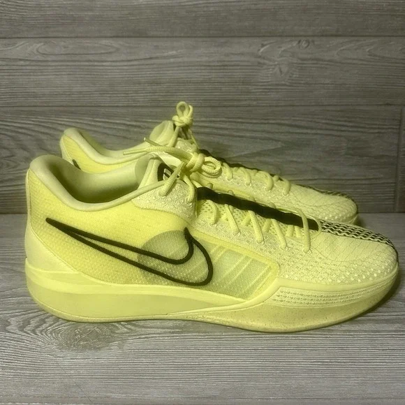 Nike Sabrina 1 Ionic Luminous Green FQ3381-303 Wmns 19.5 Mens 18 Basketball Shoe