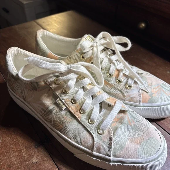 Keds Woman's Sneakers Sz 10 Jump Kick Palm‎ Canvas. Comfort. Tropical
