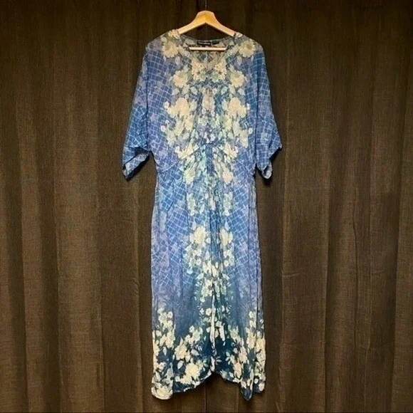 Tolani Collection‎ kimono style dress NWOT