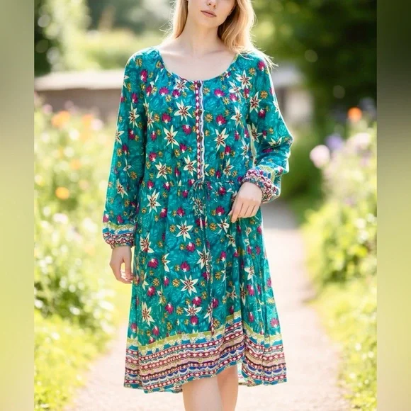 NEW SUNSHINE & RODEOS Floral Print Dress