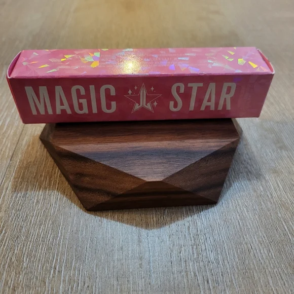 Magic Star Concealer Jeffree Star C 20.5
