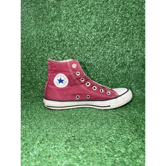 Converse Shoes Women Size 6 Chuck Taylor All Star High Top Red White Sneakers