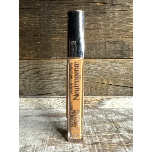 Neutrogena Healthy Skin Radiant Cream Concealer Toffee 3 | MSRP = $15