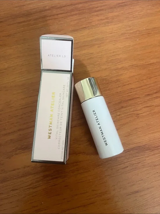 Westman Atelier Vital Skincare Concealer in Atelier L3