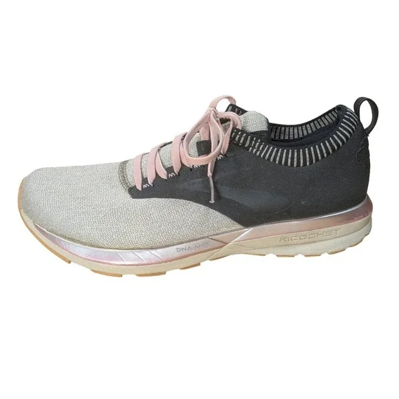 Brooks‎ Ricochet Running Shoes Women's US 11 Gray Black Pink Athletic