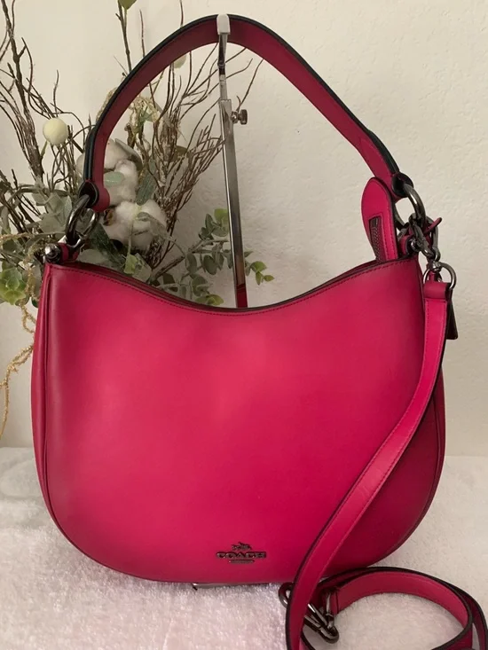 Coach Nomad Hobo Tote Leather Shoulder/Crossbody Bag