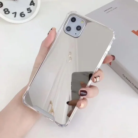 iPhone 15 Case Mirrored Phone Cover Silver