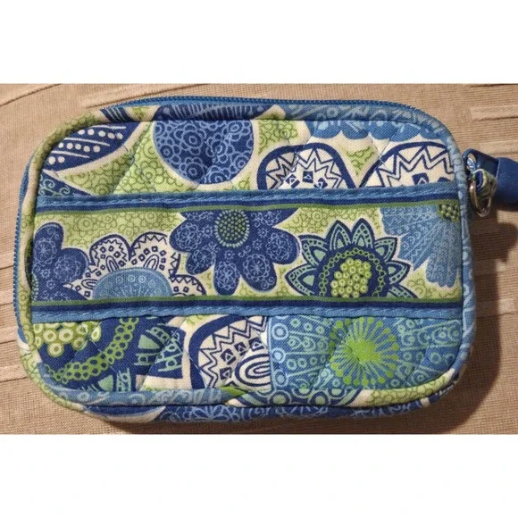 Vera Bradley TECH CASE Doodle Daisy No Wristlet‎ Strap