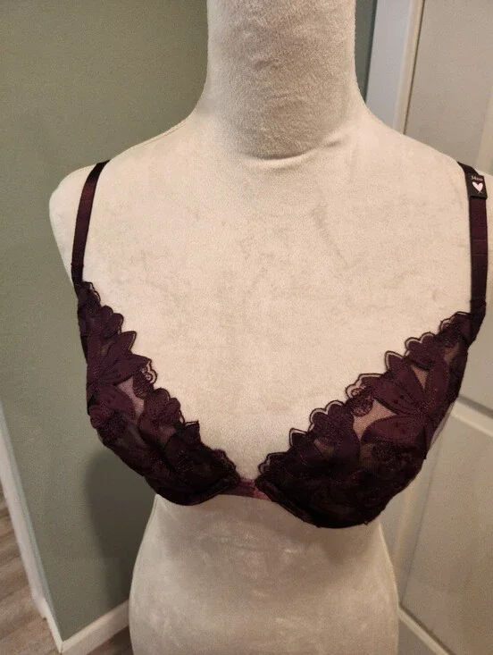 NWT Victoria's Secret Bra