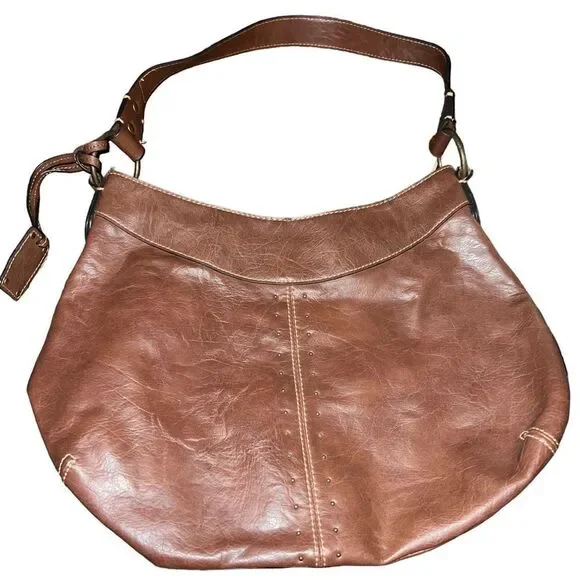 Liz & Co brown‎ faux leather shoulder bag with lined interior