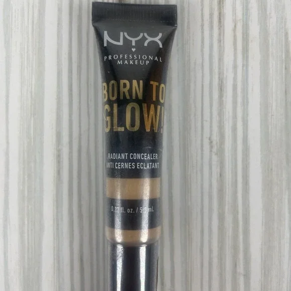 NYX‎ PROFESSIONAL MAKEUP Born To Glow Radiant Concealer- MEDIUM OLIVE BTGC09