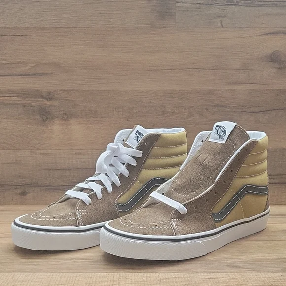 Vans Sk8-HI High Top brand new in The box no lid.