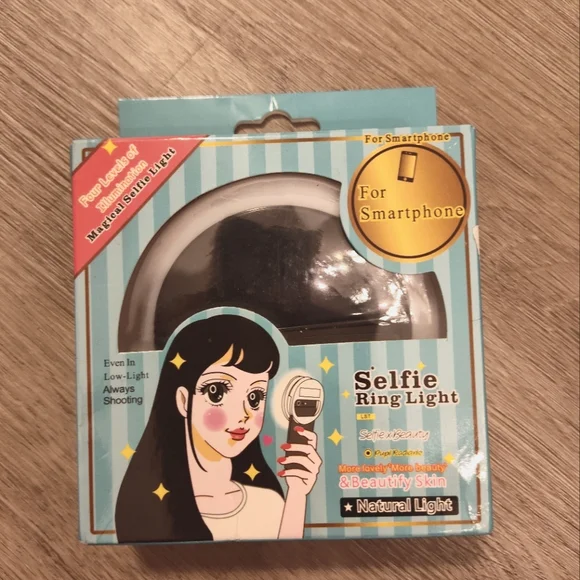 5/$10👋🏾🆕Selfie Ring Clip Light