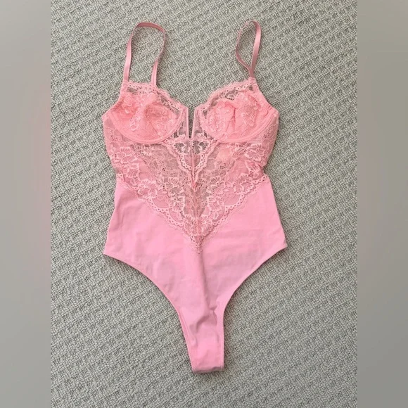 Fleur du Mal Pink Lace Bodysuit
