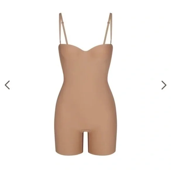 SKIMS BODY UNDERWIRE MID THIGH BODYSUIT BEIGE SIENNA XXS