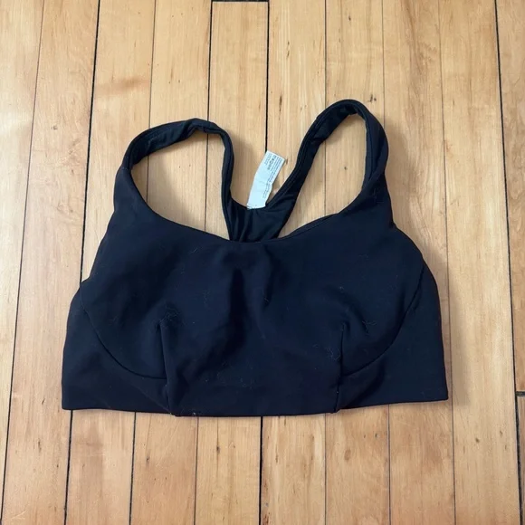 Lululemon bra