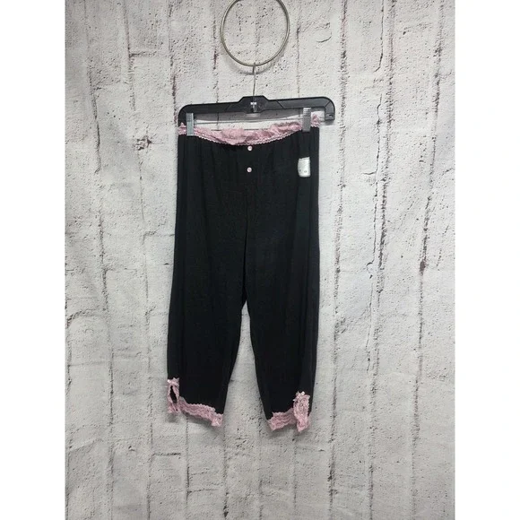 Hello Kitty Pink 100% Cotton Cool Lightweight Short Capri Pajama Pants Women's L