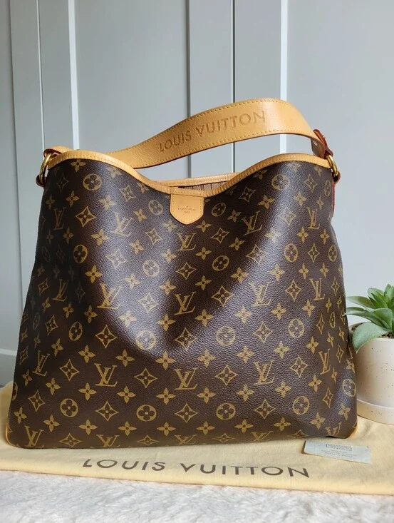 Louis Vuitton DELIGHTFUL MM Hobo Shoulder Bag Monogram