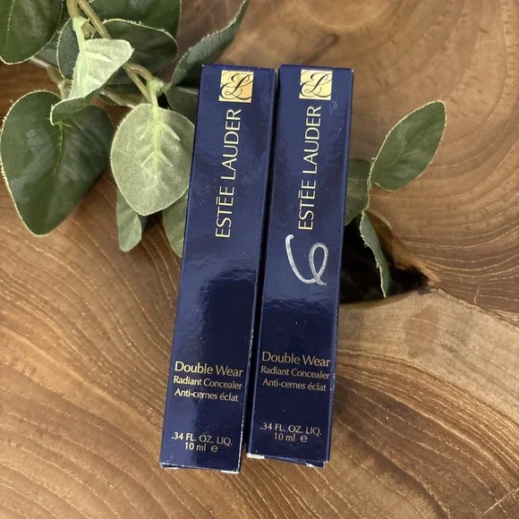 LOT OF 2 ESTEE LAUDER ~ DOUBLE WEAR RADIANT CONCEALER ~ # 5W DEEP (WARM) .34 OZ