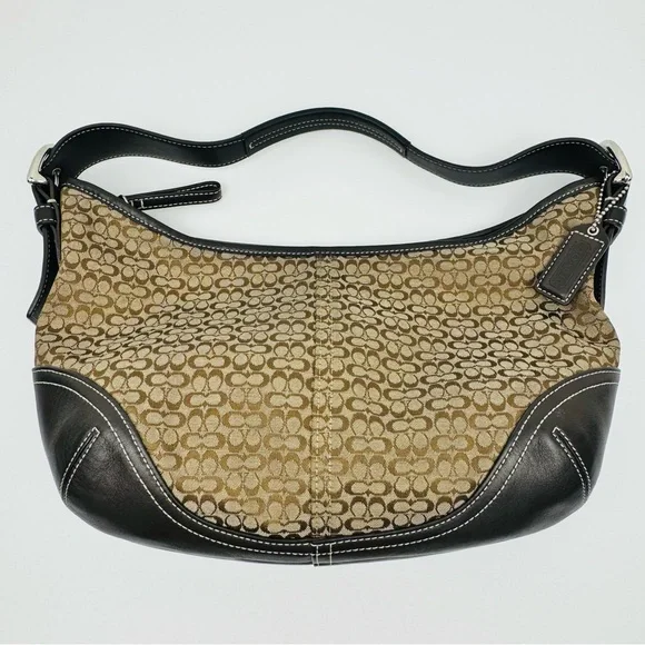 Coach Vintage Signature Soho Hobo Shoulder Bag. Iconic Coach 