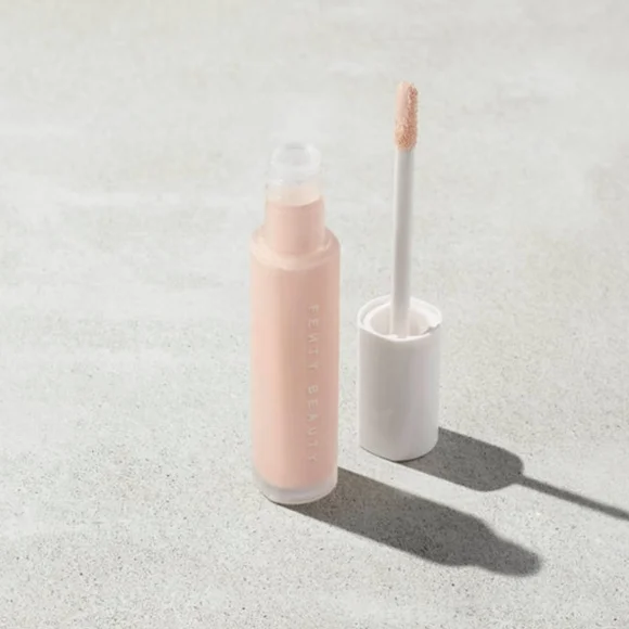 NIB Fenty By Rihanna Pro Filt'r Instant Retouch Concealer Shade 110 Light Pink