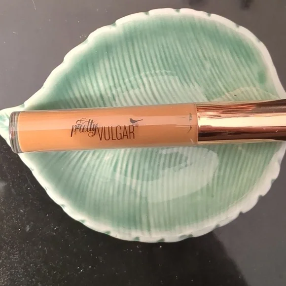 Under Cover Concealer