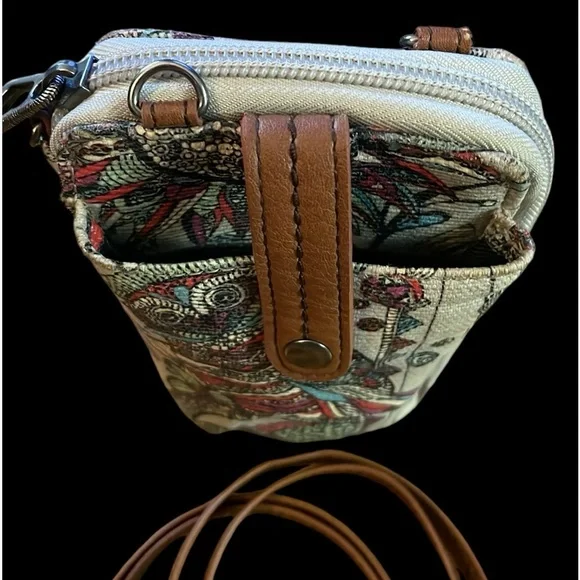 Sakroots Salina’s Crossbody Wallet and Phone Case