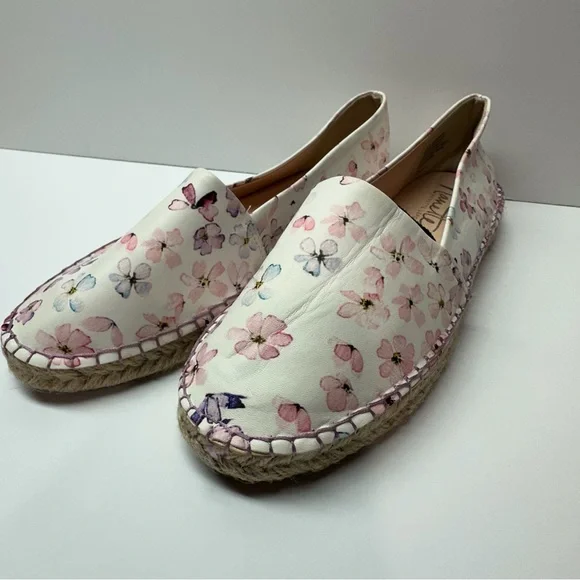 Nanette Lepore floral casual slip‎ on flat espadrilles shoes women’s 7