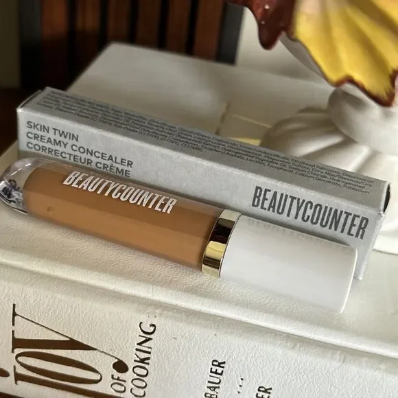 Beautycounter Skin Twin Creamy Concealer 6.5 ml/0.22 floz - Tan 3 -NEW in Box