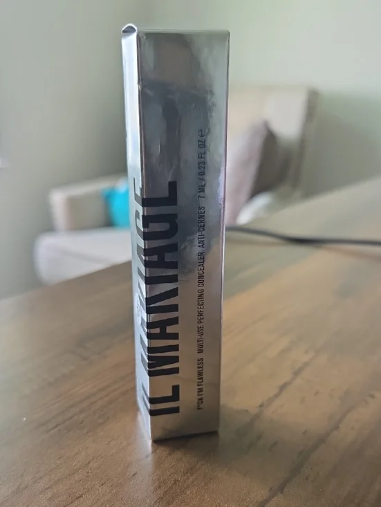 IL MAKIAGE F*ck Im Flawless Concealer 09