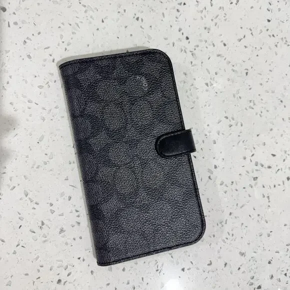 Coach Folio Case in Signature Canvas iPhone 15 leather nwot black