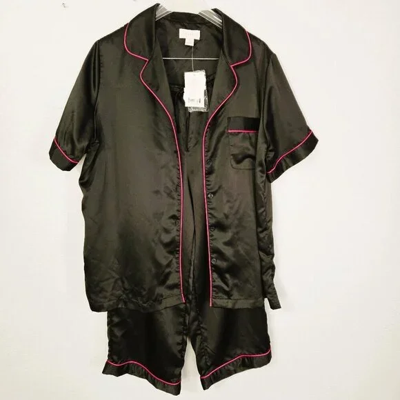 Cabernet Women's 2pc Black Luxurious Stylish Pajama Set with Red Piping Size M