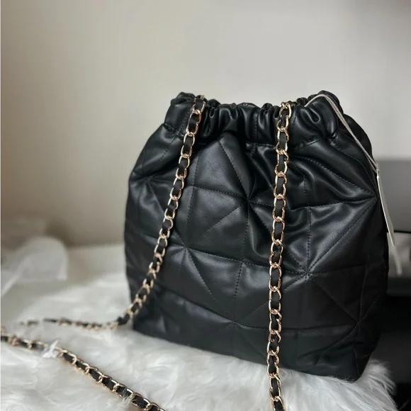 a new day Elegant Black Quilted Chain Shoulder Bag women new