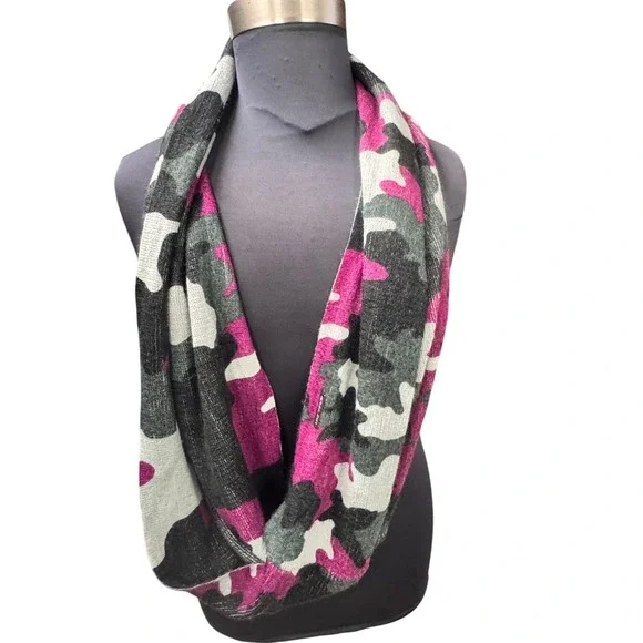 MICHAEL KORS‎ Pink Camouflage Infinity Loop Scarf Acrylic Women's One Size