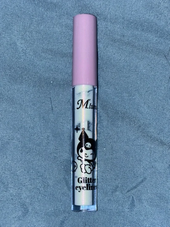 Glitter Eyeliner - Iridescent White Shimmer