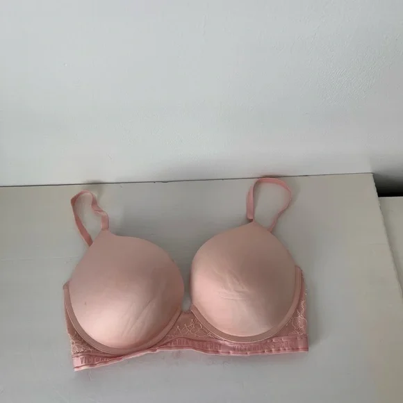 Victoria's Secret Blush Lace Bra