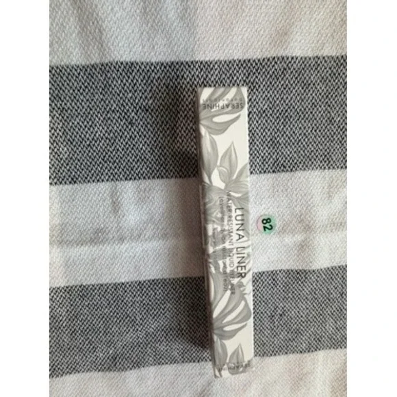 Seraphine Botanicals Luna Liner Water-Resistant Liquid Eyeliner Black New Box