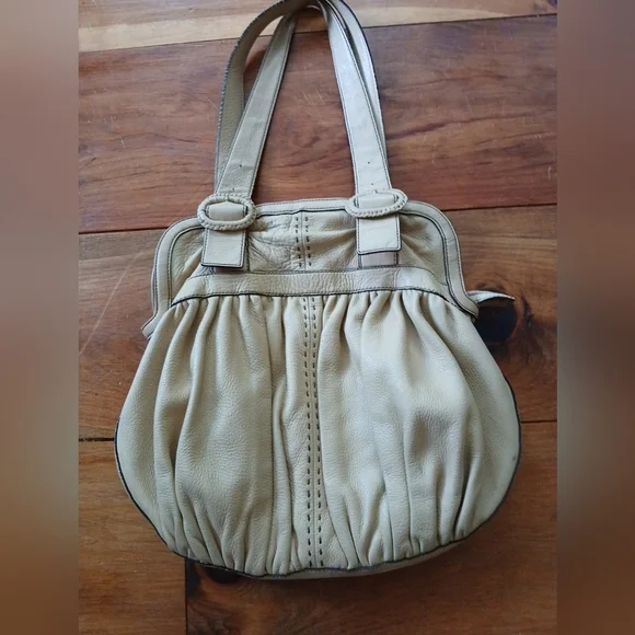 Women's COLE HAAN CREAM Double Handles Pocketbook.