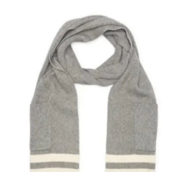 Modena New York Scarf with Deep Pockets Long Grey White NWT